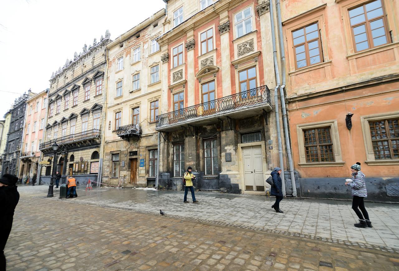 Vip Апартаменти Ван Гог На Площі Ринок Lviv Exterior photo